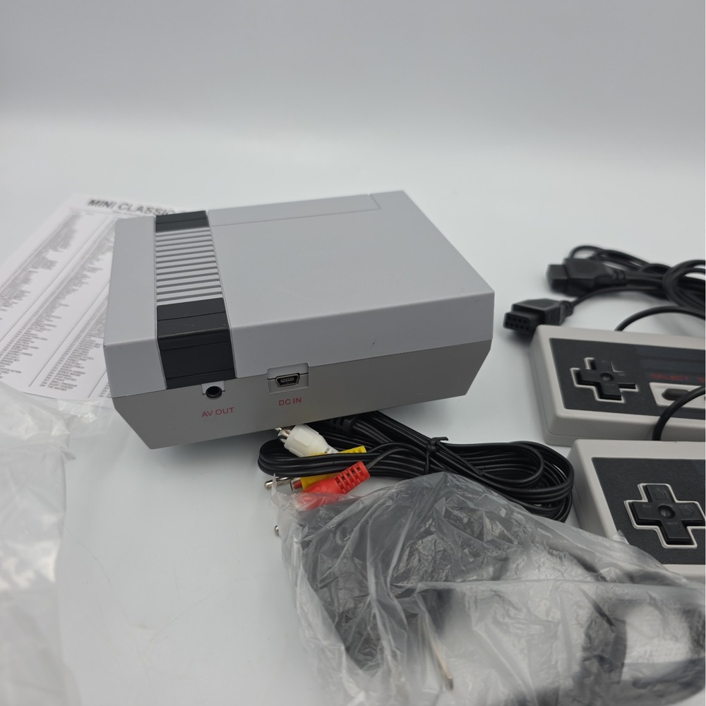 Mini NES Style Retro Game Console Built-In Games 2 Controllers AV Cable - Picture 7 of 10